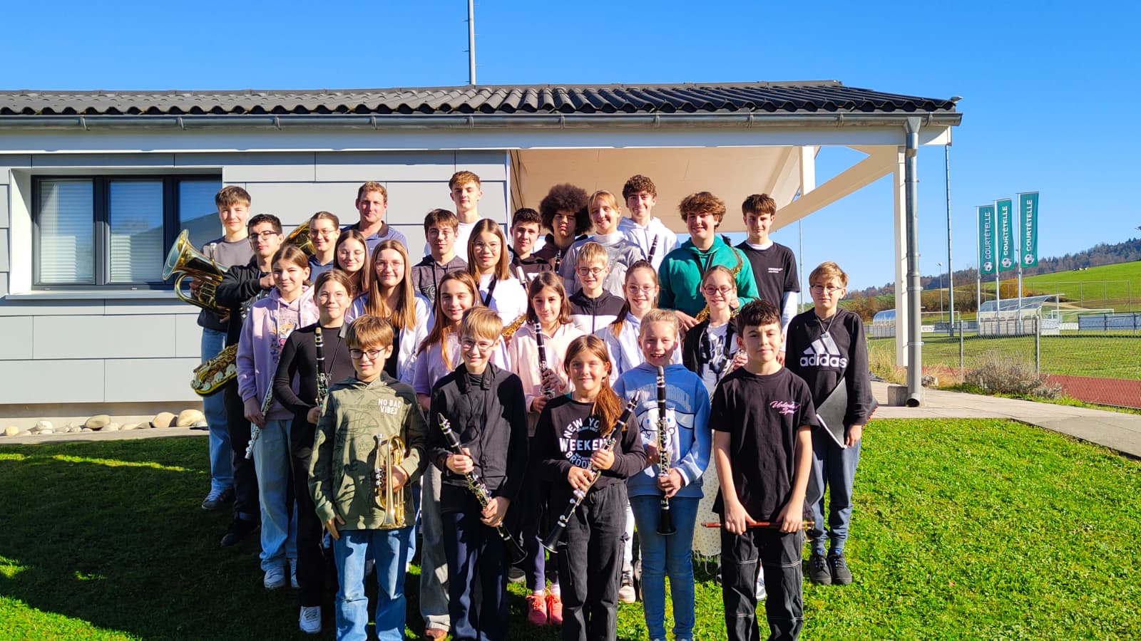 Jeunes musiciens cadets en répétition